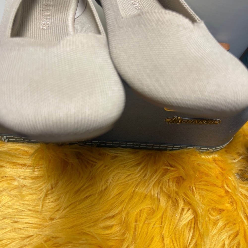Rothy's Tan Women's Shoes - Picture 6 of 11